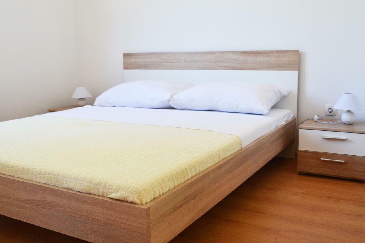 Apartman Ana ซรีมา ภายนอก รูปภาพ