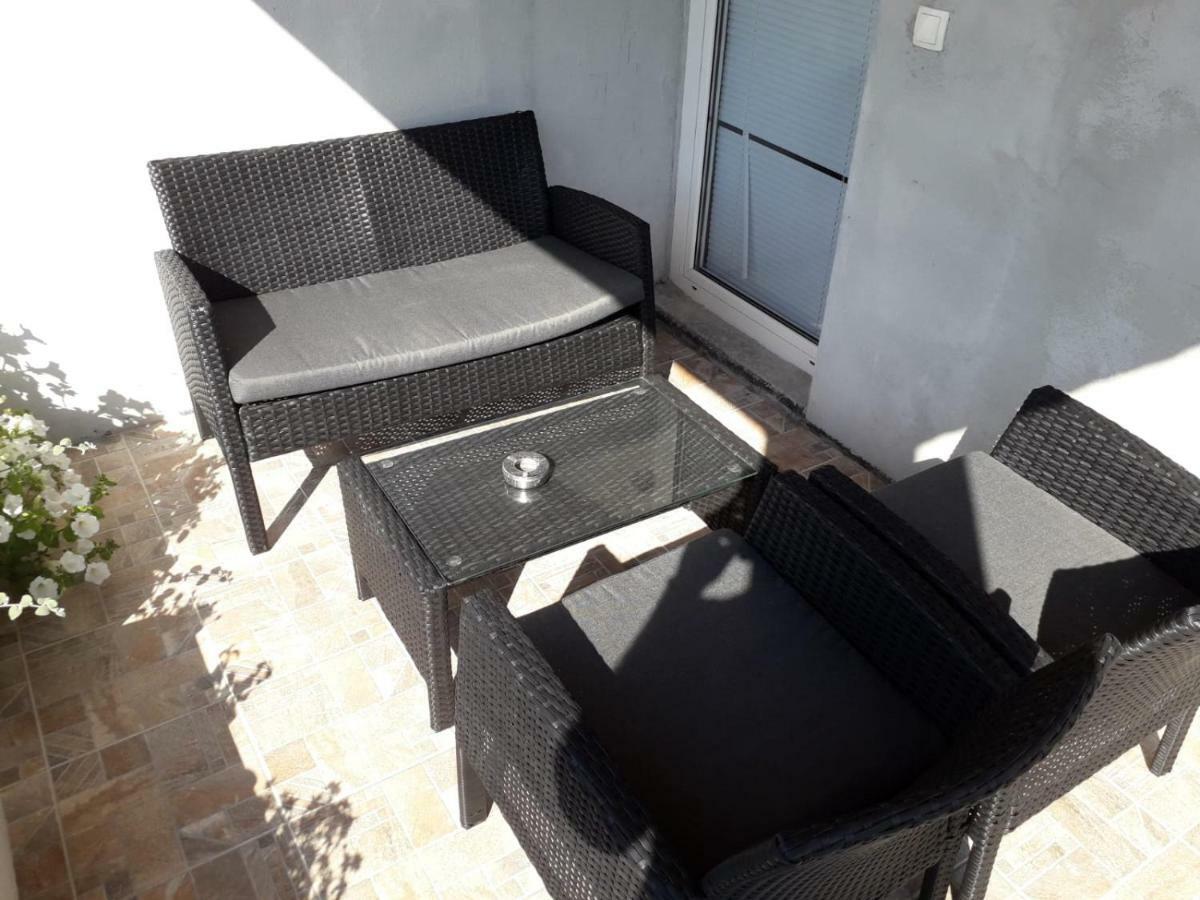 Apartman Ana ซรีมา ภายนอก รูปภาพ